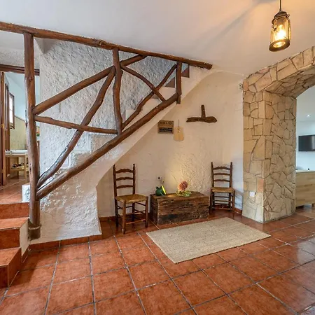 Masia Magan Lux, Ideal Grupos 20pax Holiday home